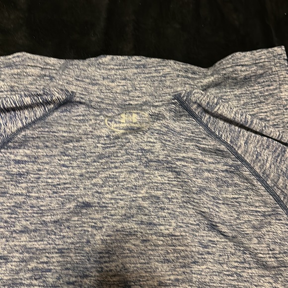 Under Armor Heat Gear L Long sleeve loose lightweight - Picture 4 of 4